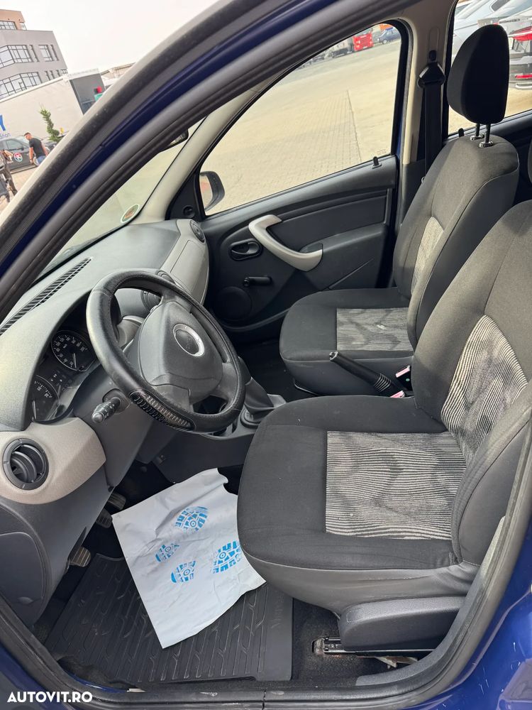 Dacia Sandero 1.4 MPI Ambiance - 13
