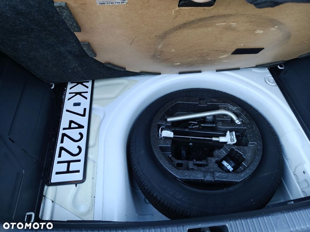 Skoda Fabia 1.0 MPI Clever - 21