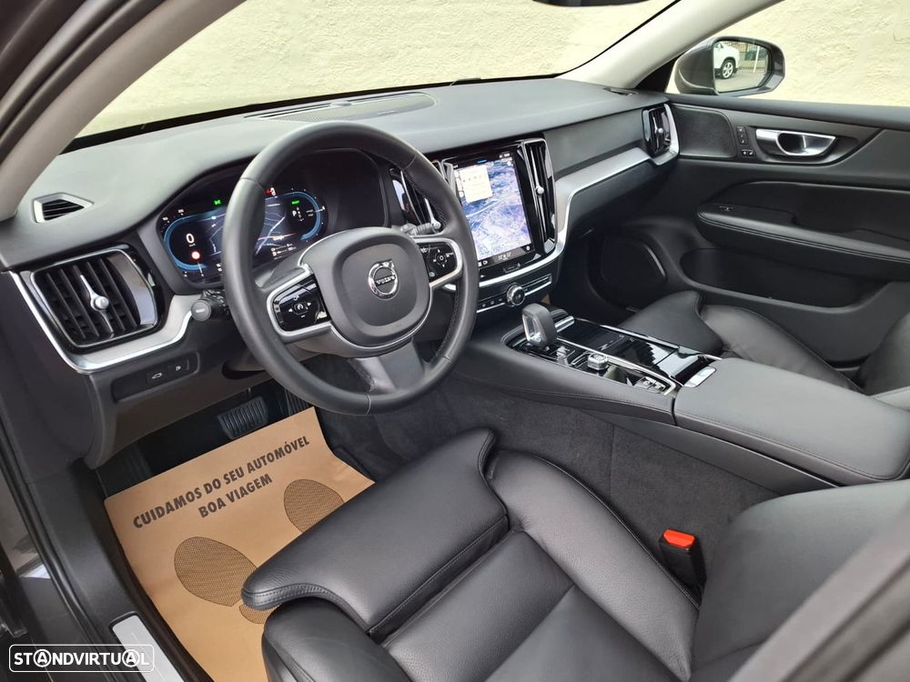 Volvo V60 2.0 T6 AWD TE Plus Bright - 6