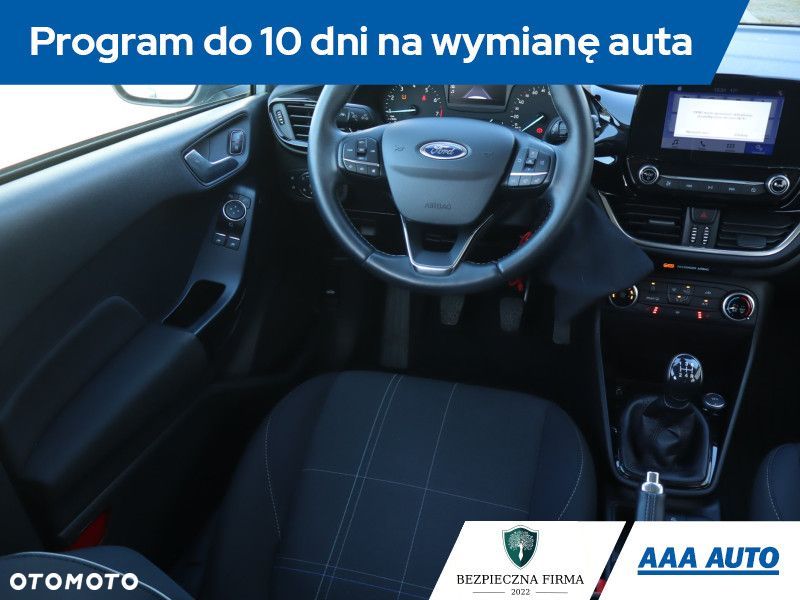 Ford Fiesta - 9