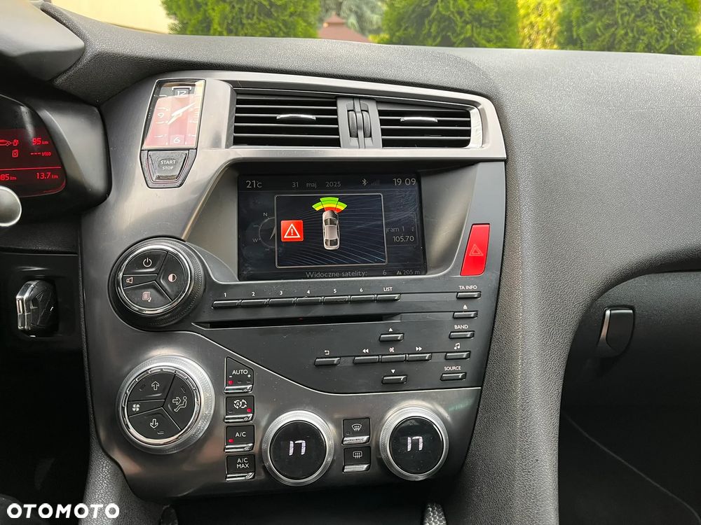 Citroën DS5 2.0 HDi SoChic - 14