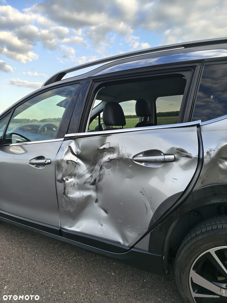Peugeot 2008 1.6 BlueHDi Allure - 12