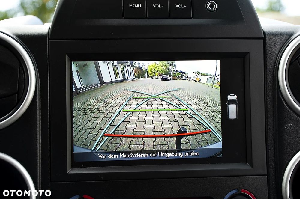Citroën Berlingo Multispace BlueHDi 120 S&S SHINE - 38