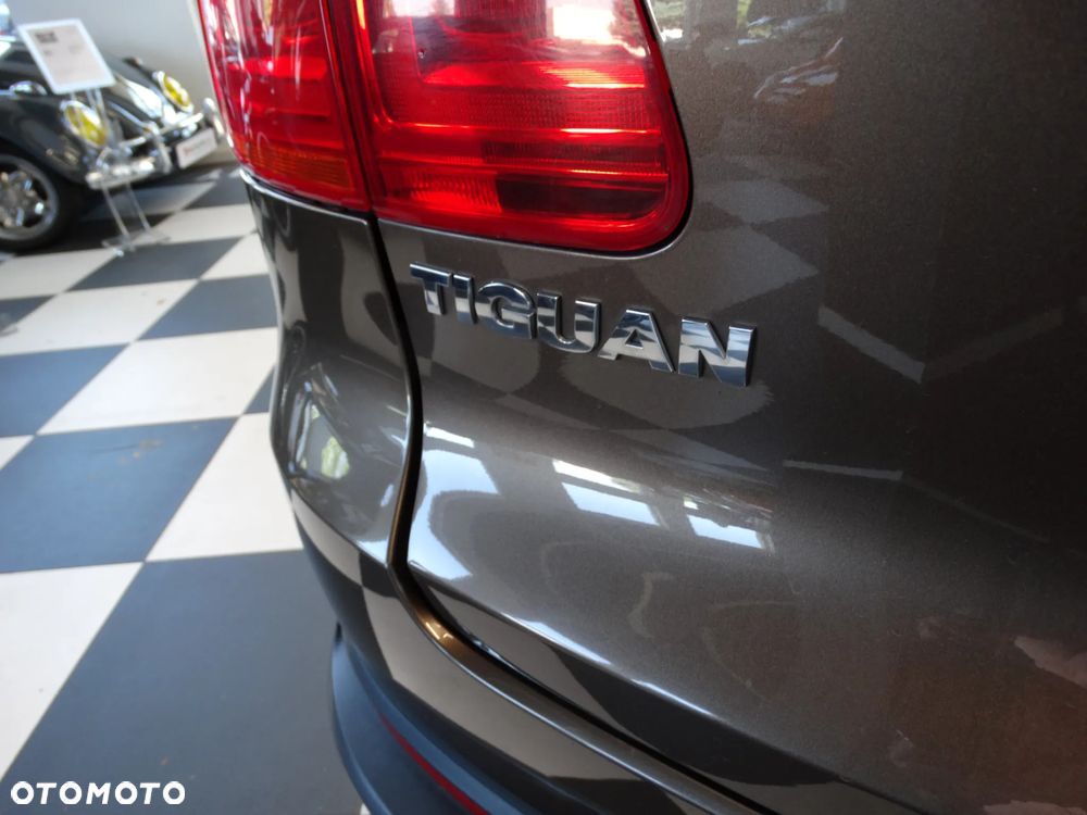 Volkswagen Tiguan 1.4 TSI Perfectline - 18