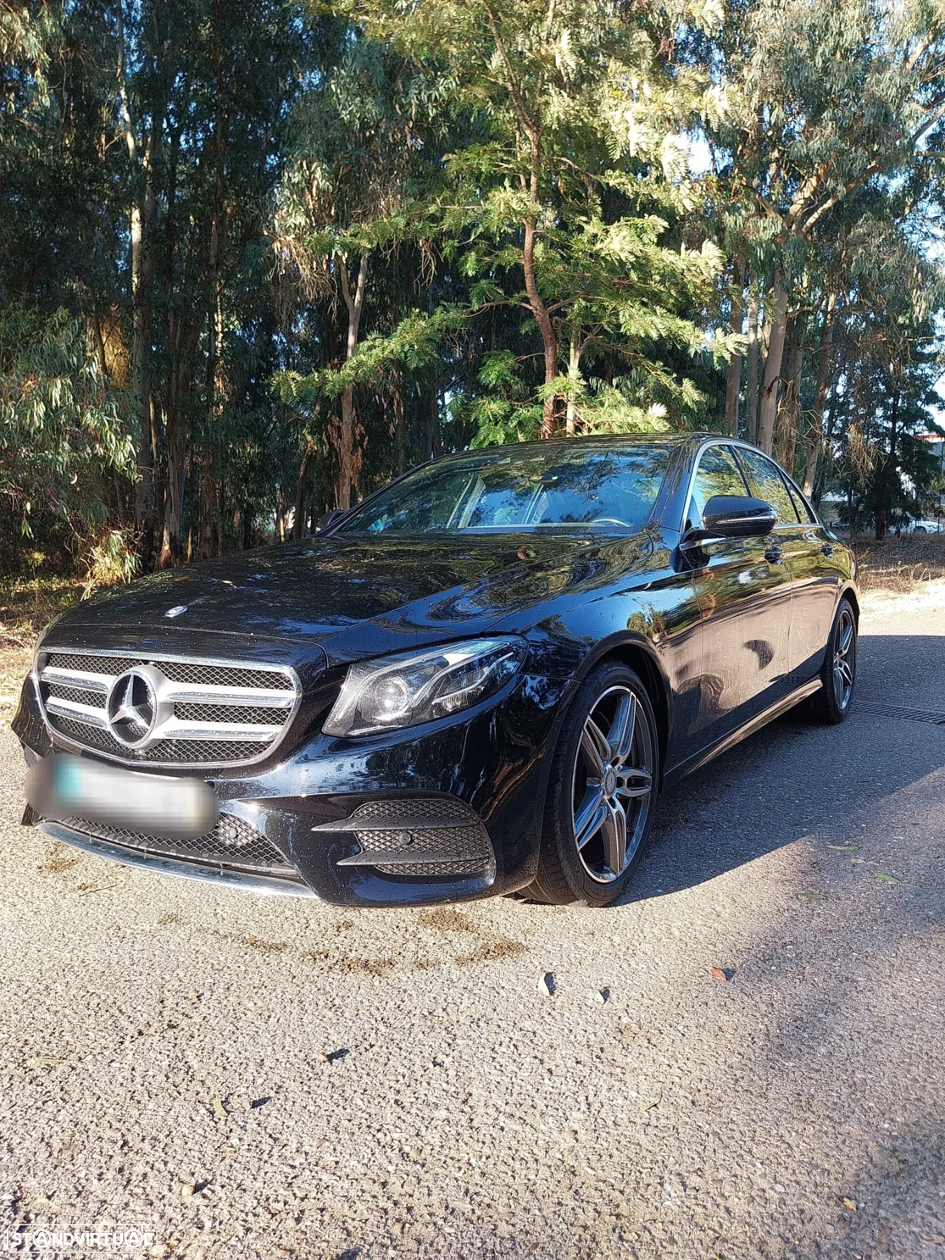 Mercedes-Benz E 220 d AMG Line - 3