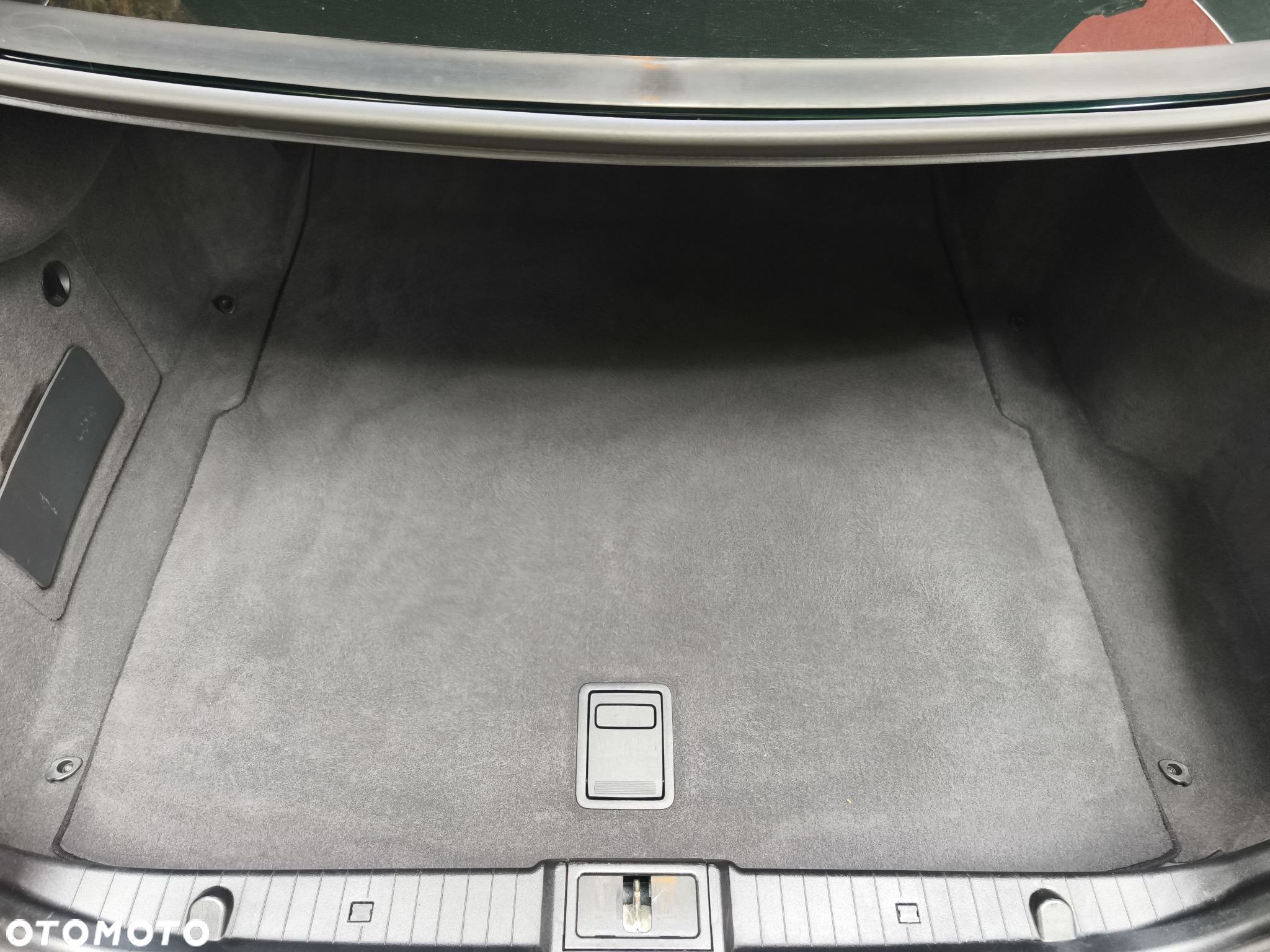 Mercedes-Benz Klasa E 320 Elegance - 26