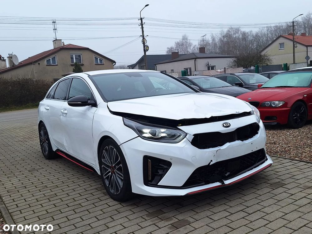 Kia ProCeed 1.6 T-GDI GT DCT - 5