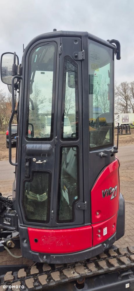 Yanmar ViO27 - 9