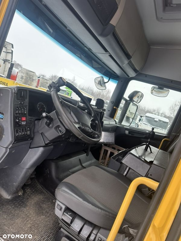 Scania P360 6X2 EURO 6 4 KOMOROWA mozliwa Jedna komora lub sama RAMA - 34