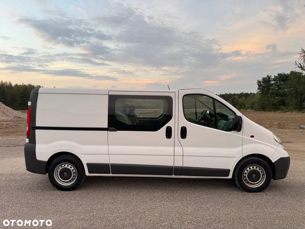 Opel VIVARO*6miejsc*KLIMA*2013 - 7