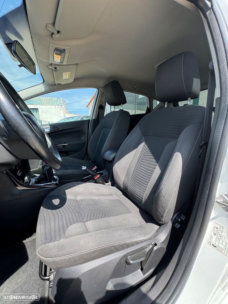 Ford Fiesta 1.0 Ti-VCT Titanium - 16