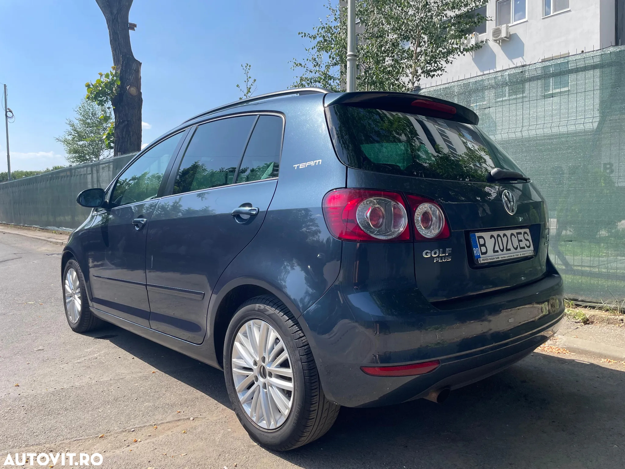 Volkswagen Golf Plus 1.9 TDI Comfortline DPF - 5