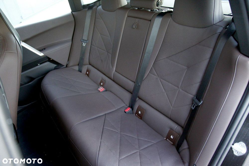 BMW iX xDrive40 76.6kWh Signature - 22