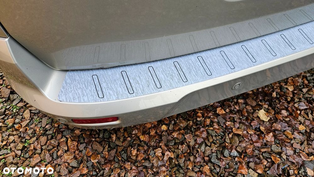 Ford Tourneo Connect 1.6 TDCi Titanium - 9