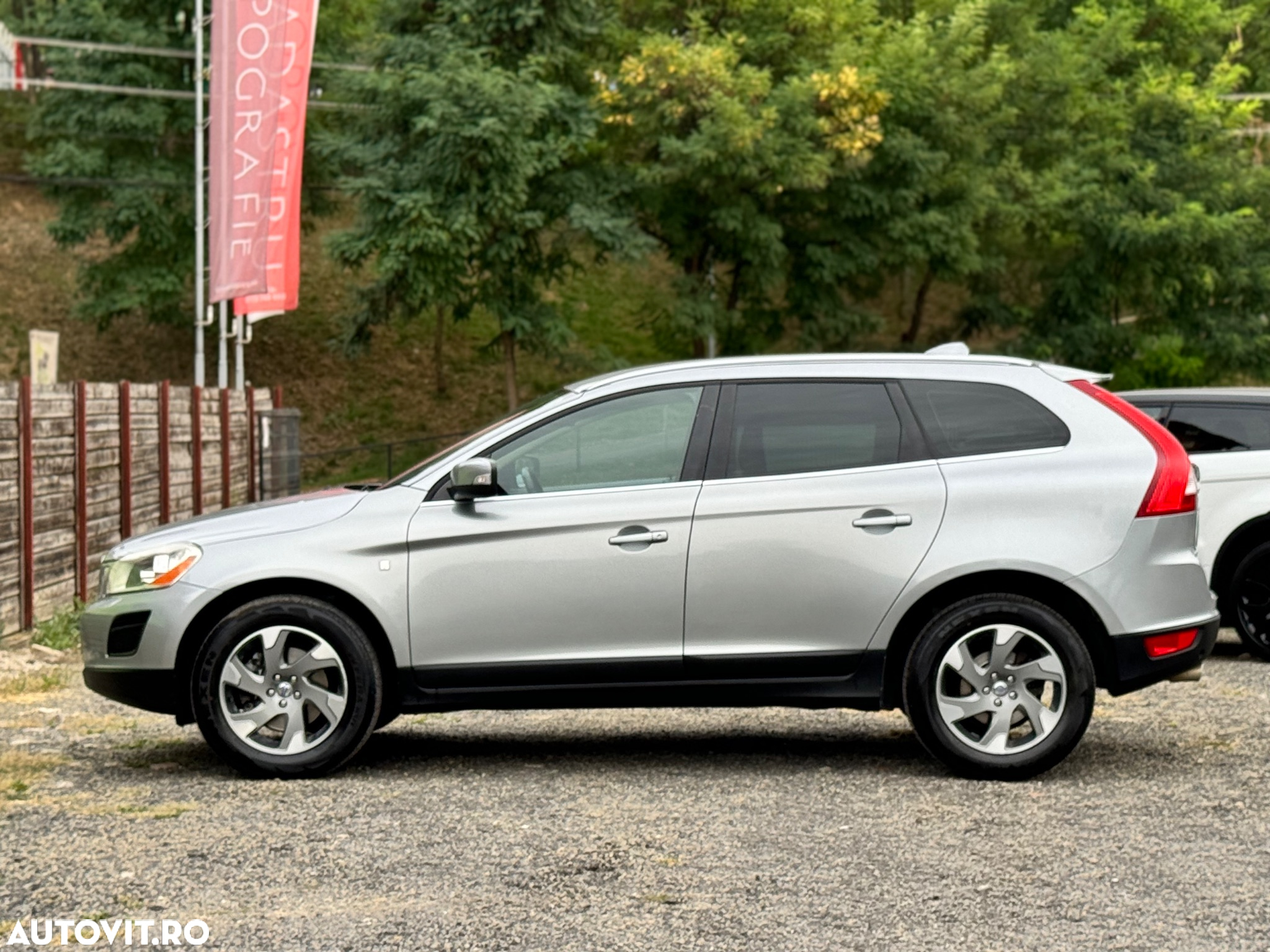 Volvo XC 60 D3 AWD Ocean Race - 10