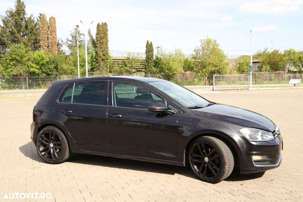 Volkswagen Golf 1.6 TDI BlueMotion Technology Comfortline - 2