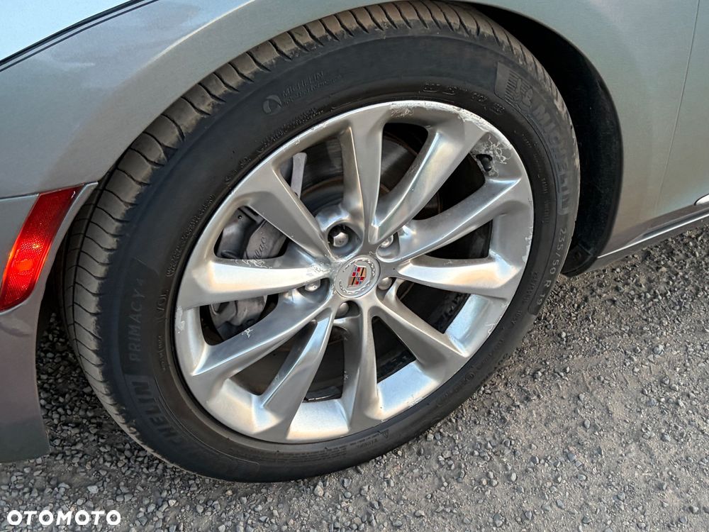 Cadillac XTS - 29