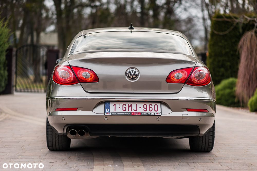 Volkswagen Passat CC - 6