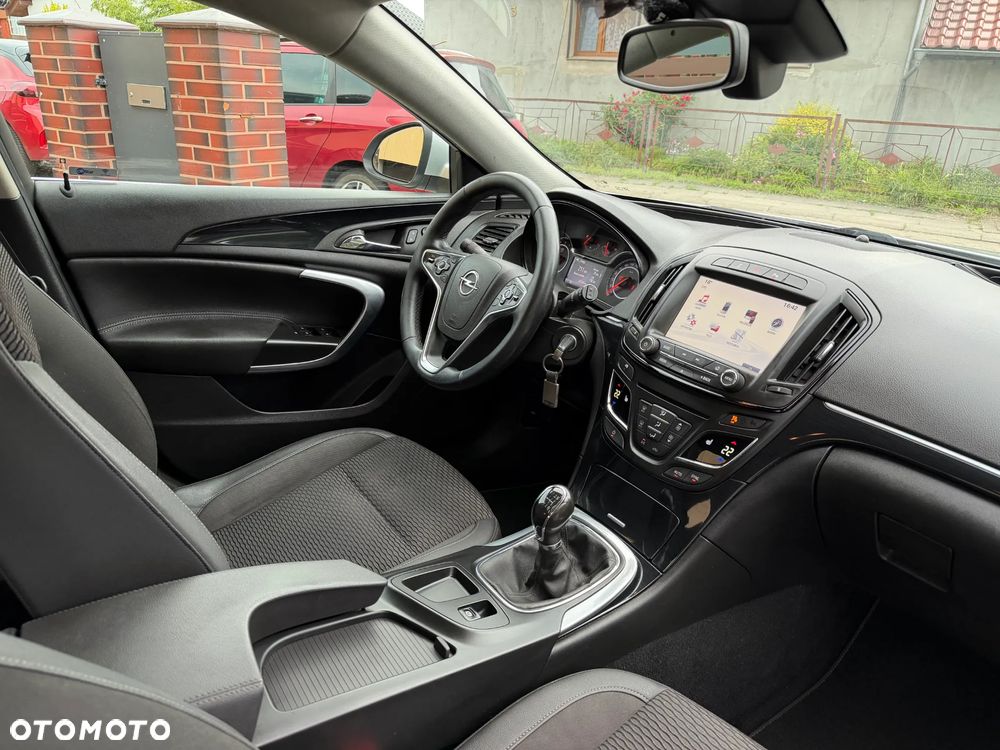 Opel Insignia 1.4 T Cosmo S&S - 30