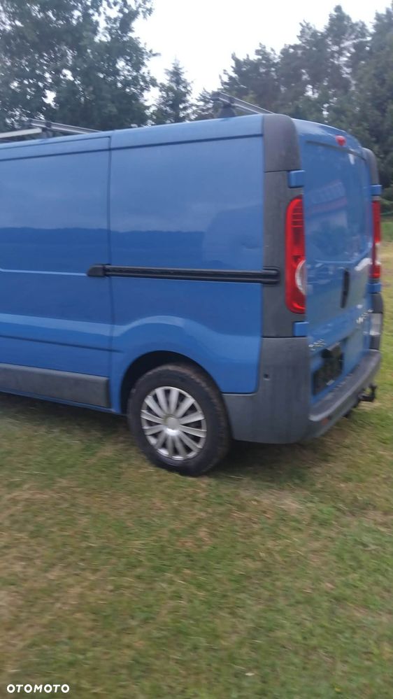 Opel Vivaro - 3