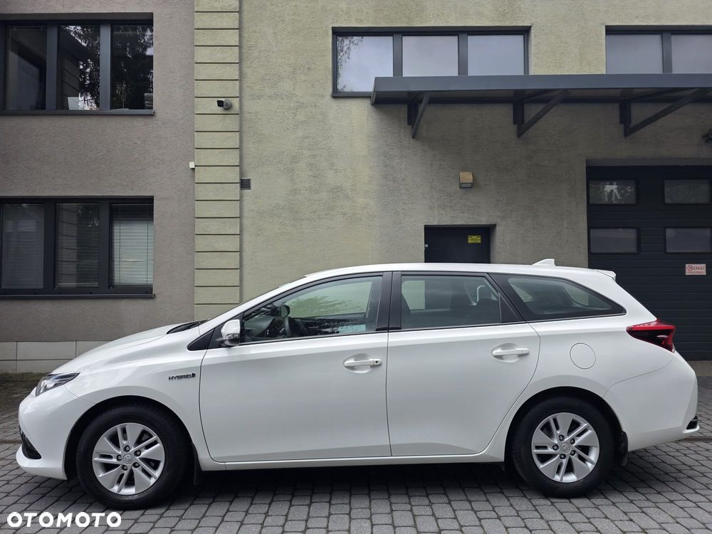 Toyota Auris - 16