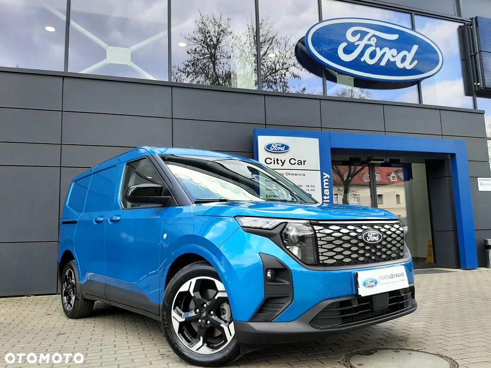 Ford Courier - 13