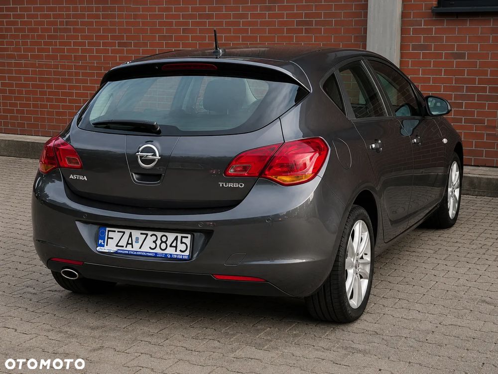 Opel Astra 1.4 T Cosmo - 20