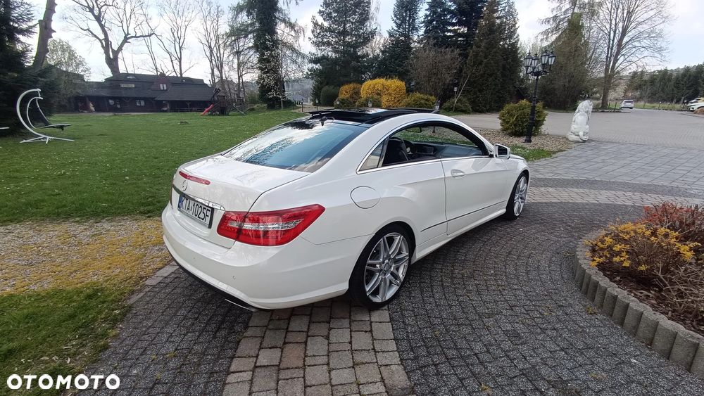 Mercedes-Benz Klasa E 500 7G-TRONIC Avantgarde - 9