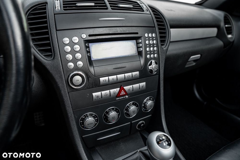 Mercedes-Benz SLK - 24