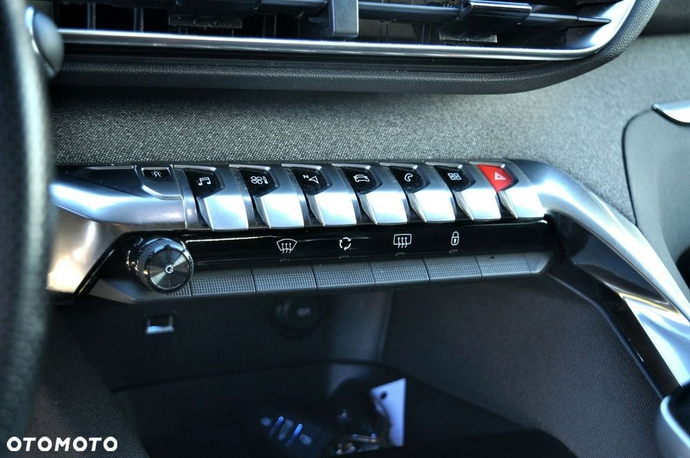 Peugeot 3008 - 33