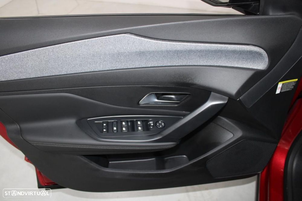 Peugeot E-408 58 kWh Allure - 10