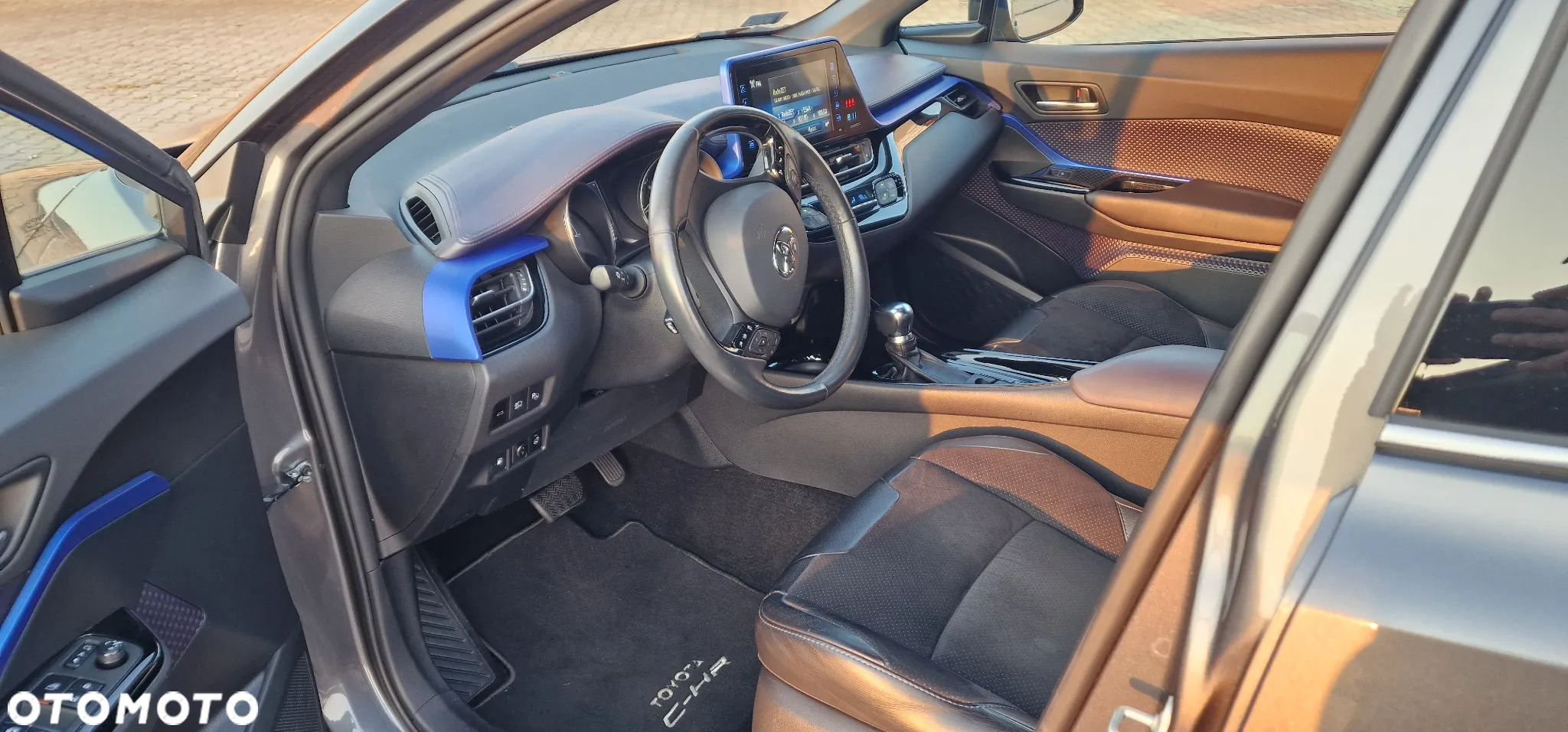 Toyota C-HR - 7