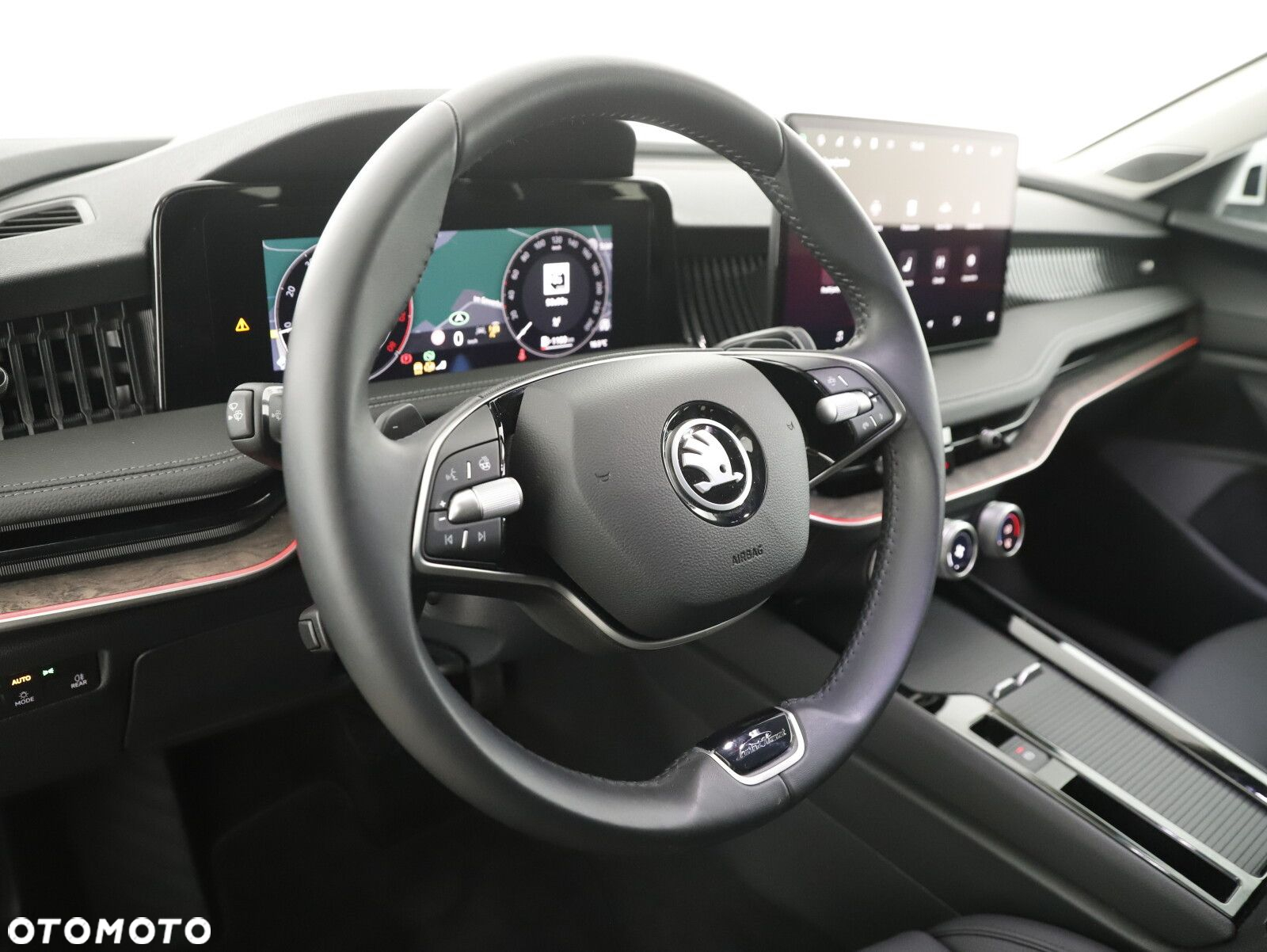 Skoda Superb 1.5 TSI L&K DSG - 12