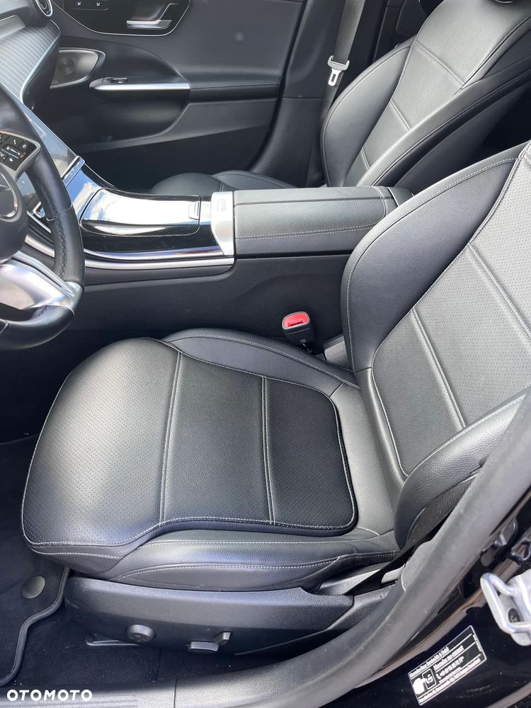 Mercedes-Benz Klasa C 220 d 4Matic 9G-TRONIC Avantgarde - 33