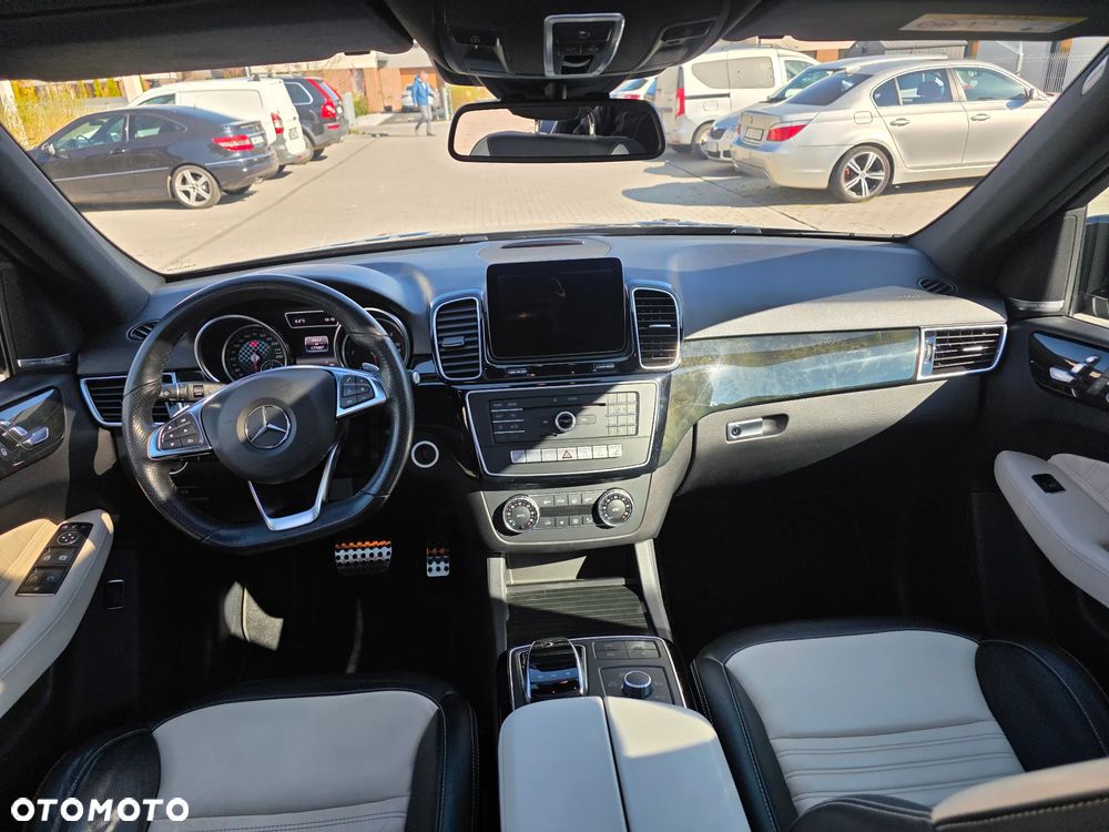 Mercedes-Benz GLE 350 d 4-Matic - 12