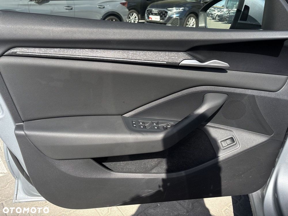 Skoda Superb 2.0 TDI SCR 4x4 Selection DSG - 15