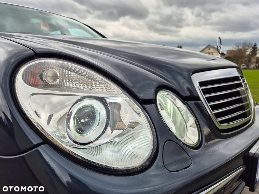 Mercedes-Benz Klasa E 320 T Avantgarde - 4