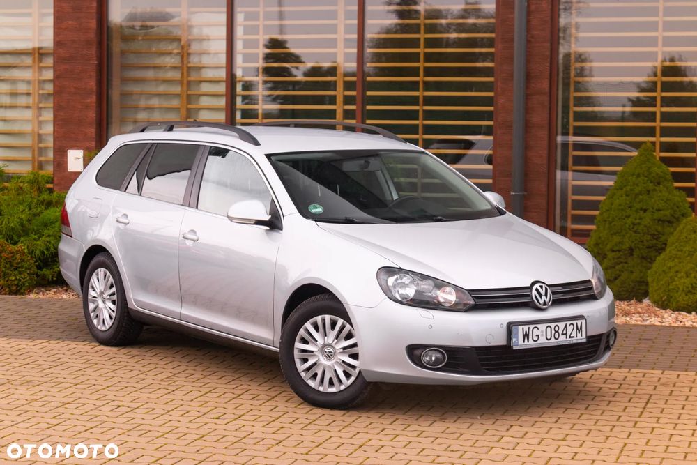 Volkswagen Golf VI 1.6 TDI Comfortline - 6