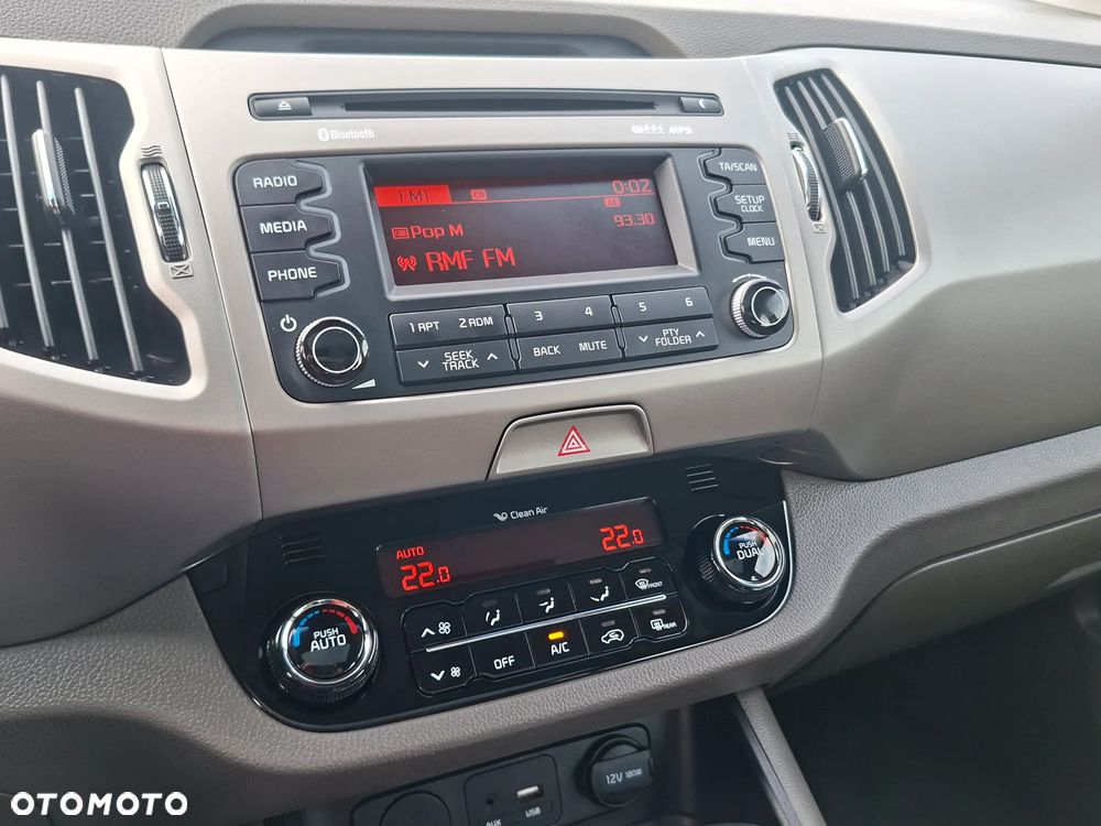 Kia Sportage - 16