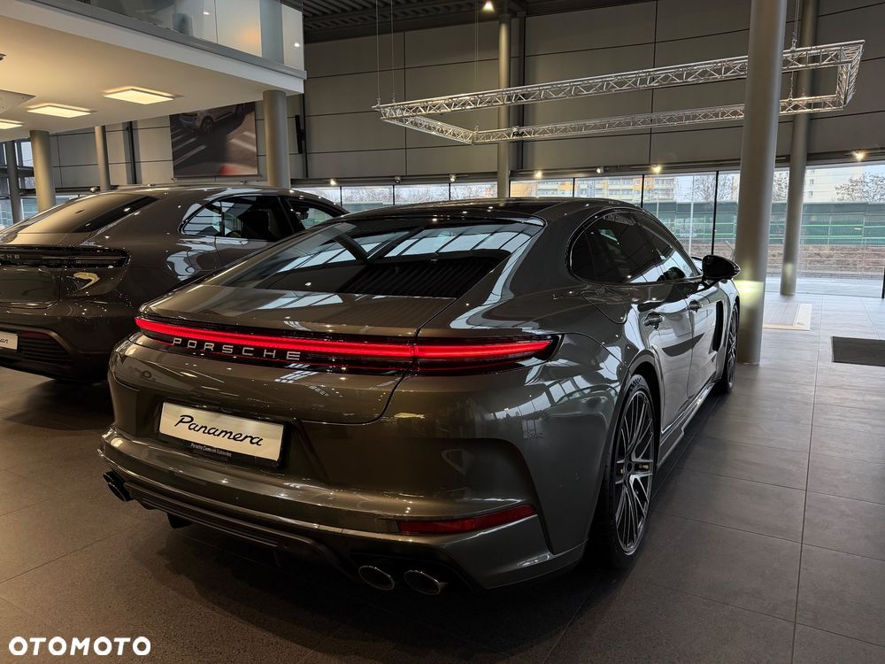 Porsche Panamera - 6