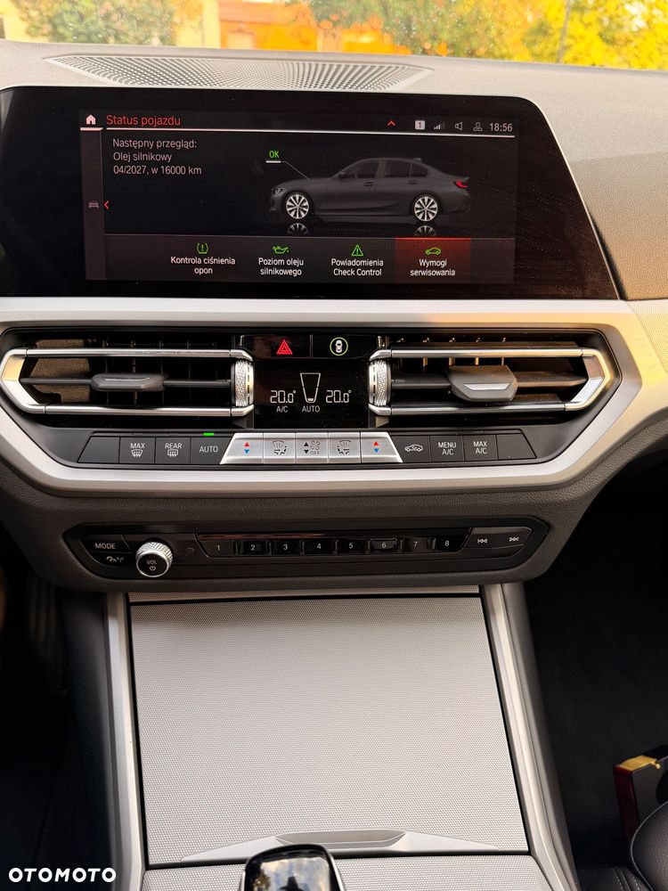 BMW Seria 3 318i - 19
