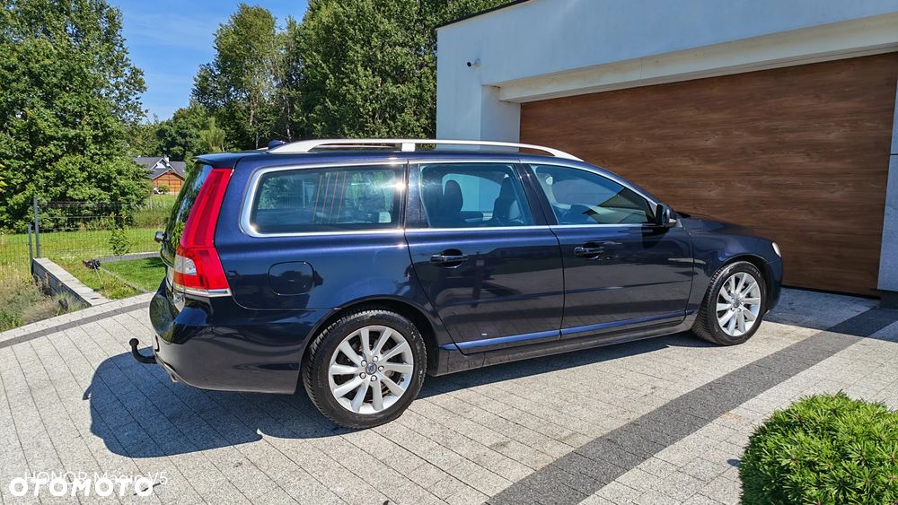 Volvo V70 D4 Geartronic Summum - 19