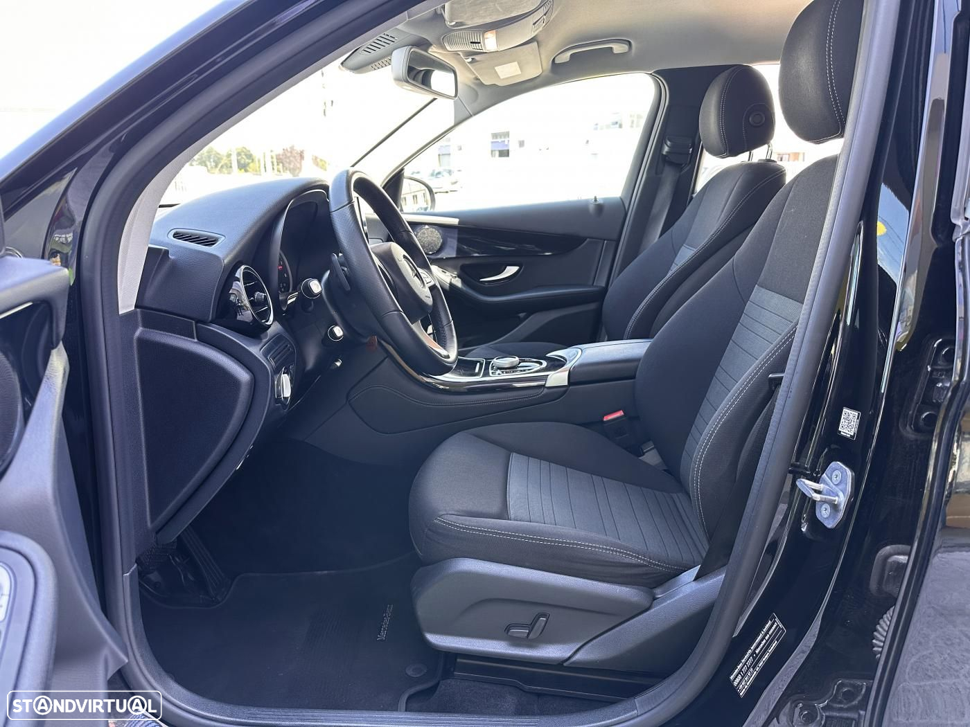 Mercedes-Benz GLC 220 d 4Matic 9G-TRONIC - 26