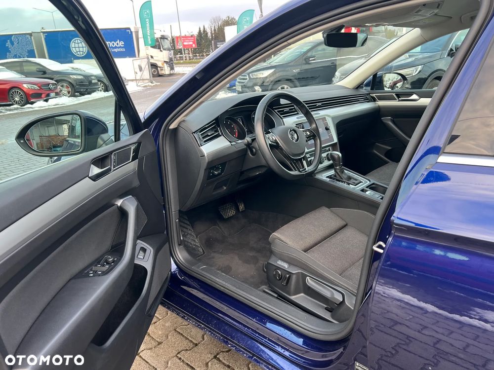 Volkswagen Passat 1.5 TSI OPF DSG - 8