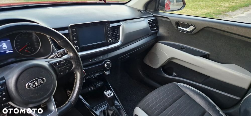 Kia Stonic 1.0 T-GDI OPF Platinum Edition - 30