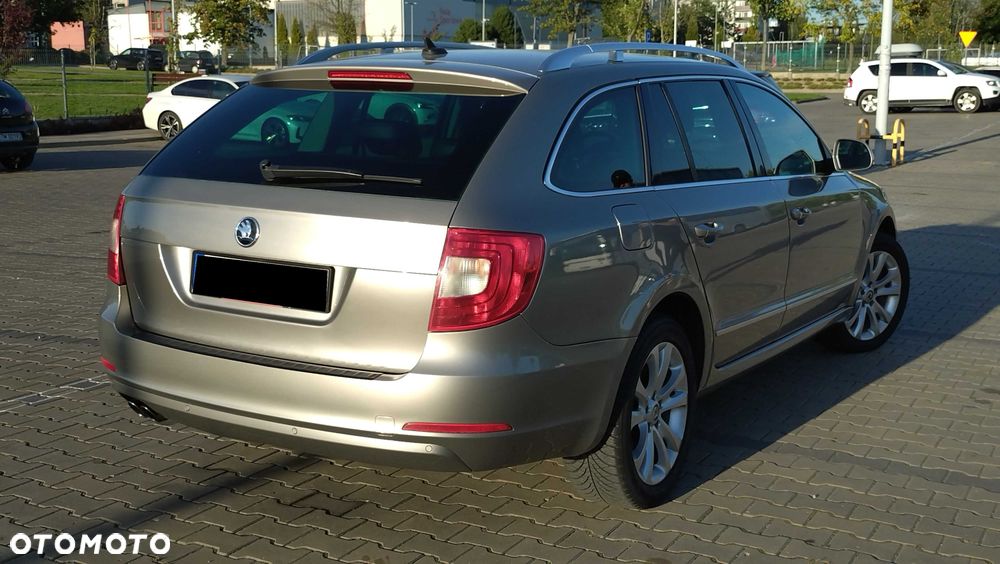 Skoda Superb - 8