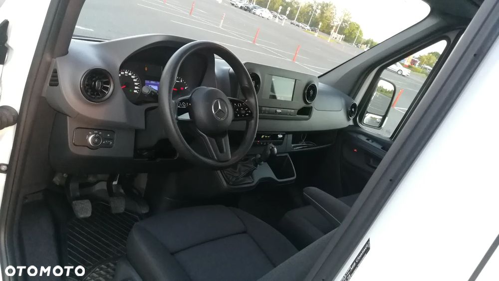 Mercedes-Benz Sprinter 317 cdi - 13