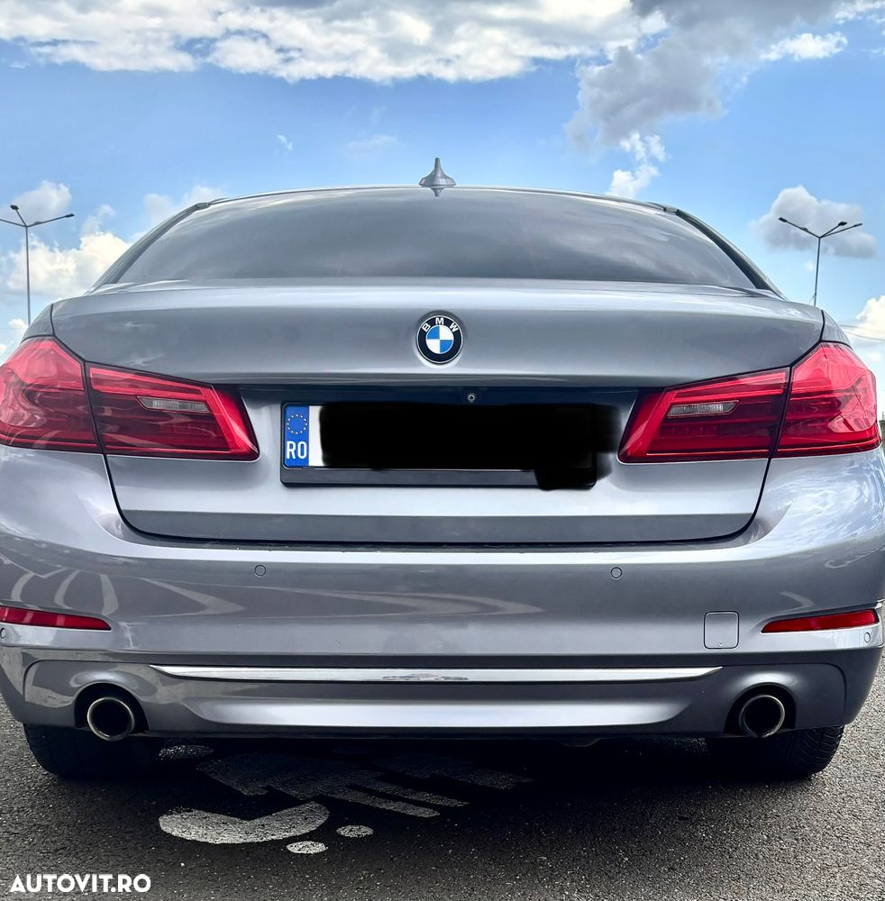BMW Seria 5 520d AT - 14