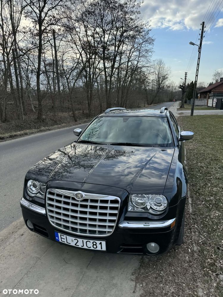 Chrysler 300C - 11