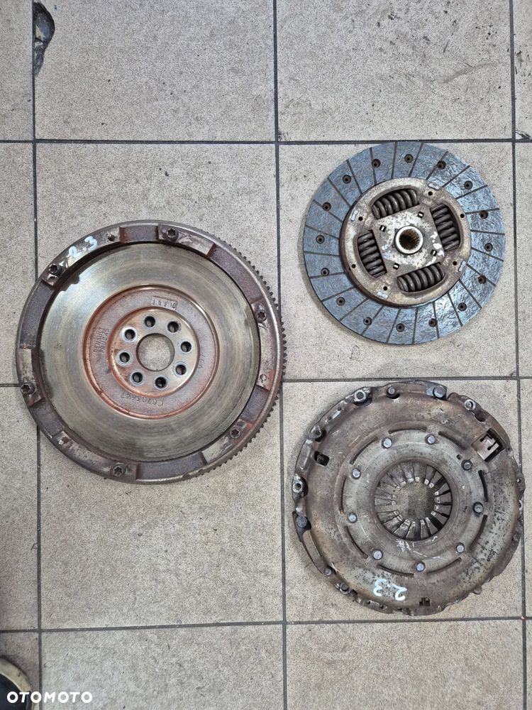 SPRZEGŁO TARCZA DOCISK SZTYWNE KOŁO MASTER III MOVANO B  NV400 2.3 10r.+ - 1